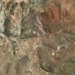Satellite imagery of Loma Chujlluta, BO