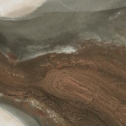 Satellite imagery of Cerro Phia Phia, BO