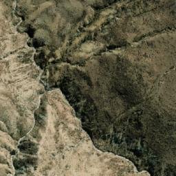 Satellite imagery of Mina Oro Peza, BO