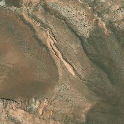 Satellite imagery of Canchayo Loma, BO
