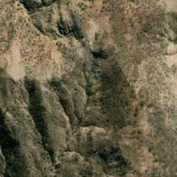 Satellite imagery of Cocha Loma, BO