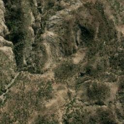 Satellite imagery of Cocha Loma, BO