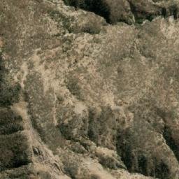 Satellite imagery of Cocha Loma, BO