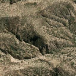Satellite imagery of Cocha Loma, BO