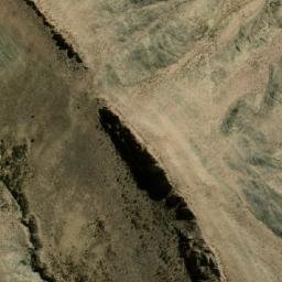 Satellite imagery of Cerro Anaruyo, BO