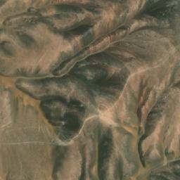 Satellite imagery of Cerro Oyarbide, CL