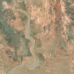 Satellite imagery of Canlli Loma, BO