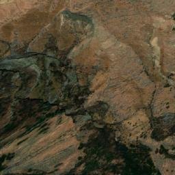 Satellite imagery of Cerro Salto Punta, BO