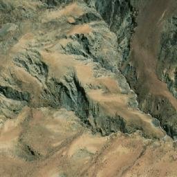 Satellite imagery of Cerro San Felipe, BO