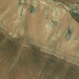 Satellite imagery of Cerro Khasa Pata, BO
