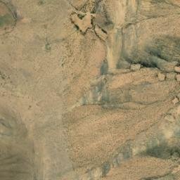 Satellite imagery of Cerro Llusca, BO
