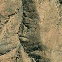 Satellite imagery of Cerro Llusca, BO