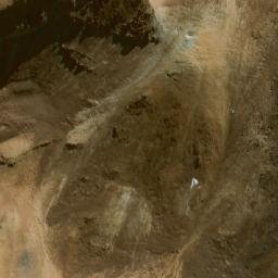 Satellite imagery of Cerro Phisa Kkollu, BO