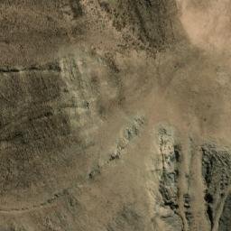 Satellite imagery of Cerro Canlla Hunu, BO