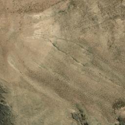 Satellite imagery of Cerro Canlla Hunu, BO