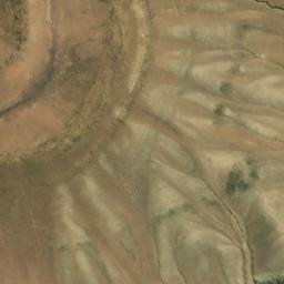 Satellite imagery of Cerro Huayllani, BO