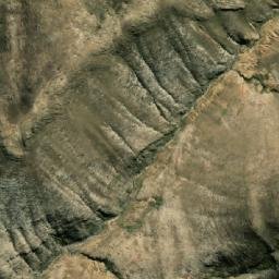 Satellite imagery of Cerro Abra de Sulltaca, BO