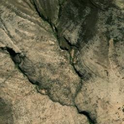 Satellite imagery of Cerro Abra de Sulltaca, BO