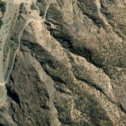Satellite imagery of Cerro Phicheques, BO