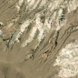 Satellite imagery of Yuray Mojon Punta Loma, BO