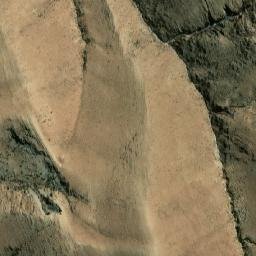 Satellite imagery of Cerro Puka Huaykho Punta, BO