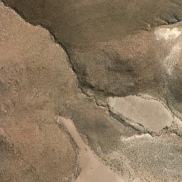 Satellite imagery of Puca Loma, BO