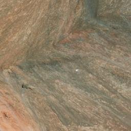 Satellite imagery of Nevado Paroma, BO