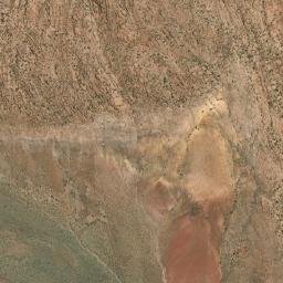 Satellite imagery of Carcañal Llulluchani, CL