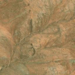 Satellite imagery of La Esperanza, CL