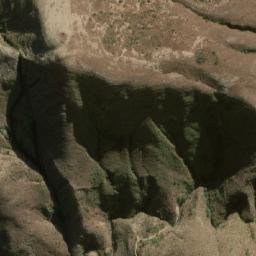 Satellite imagery of Abra Cruz Chica, BO