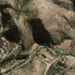 Satellite imagery of Abra Cruz Chica, BO
