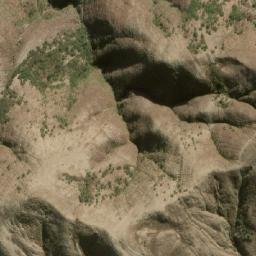 Satellite imagery of Abra Cruz Chica, BO