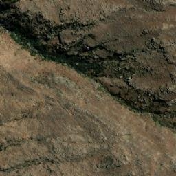Satellite imagery of Cumbre Huacayo, BO