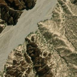 Satellite imagery of Abra de Palala, BO