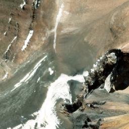 Satellite imagery of Cerro Caquella, BO