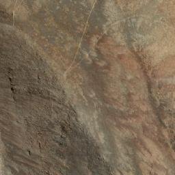 Satellite imagery of Cerro Araral, BO