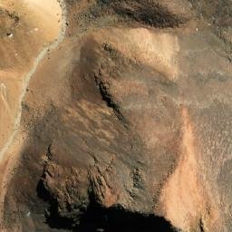 Satellite imagery of Cerro Tapaquilcha, BO