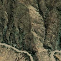 Satellite imagery of Cerro Yames, BO