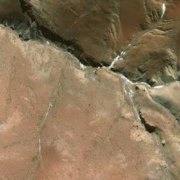 Satellite imagery of Cerro Achapaloj, BO