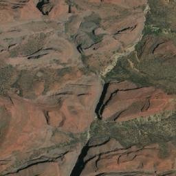 Satellite imagery of Cerro Mojinete, BO