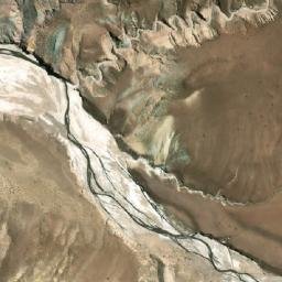 Satellite imagery of Cerro Quenialoma, BO