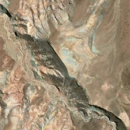 Satellite imagery of Cerro Quenialoma, BO