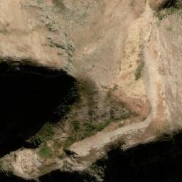 Satellite imagery of Cerro de Larcajo, BO