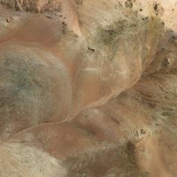 Satellite imagery of Cerro Amarillo, BO