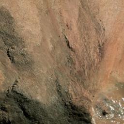 Satellite imagery of Cerro Laylay, CL
