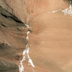 Satellite imagery of Cerro Laylay, CL