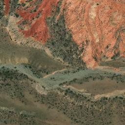 Satellite imagery of Cerro Cabrería, AR