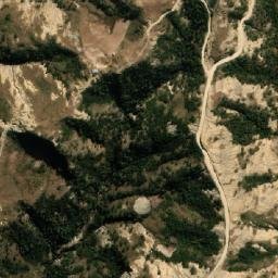 Satellite imagery of Cerro Aramallo, BO