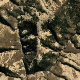 Satellite imagery of Cerro Aramallo, BO