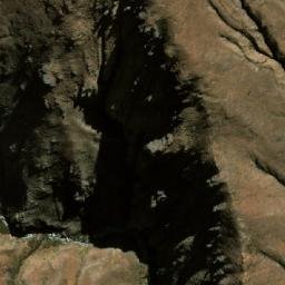 Satellite imagery of Cerro Santa Cruz, BO
